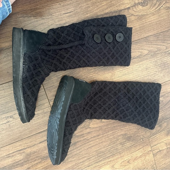 UGG Lattice Cardy Knit Boot - Picture 2 of 5